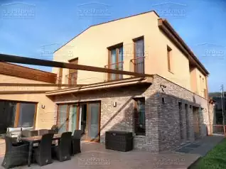 Mediterrán Egyedi Családi ház, 392m2, Földszint+Emelet, Nyeregtető+Félnyeregtető (Budapest-Kertváros) - Előnézeti kép