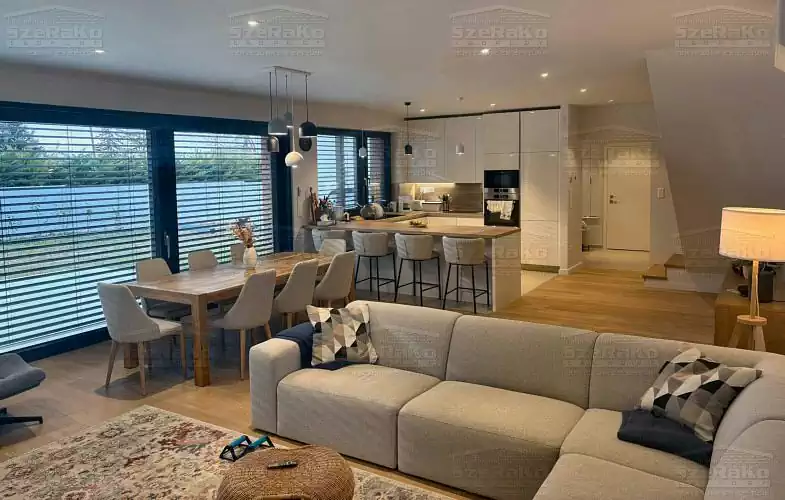 Modern Családi ház, 193m2, Földszint+Emelet, Nyeregtető+Lapostető (Csopak) - Elkészült állapot (10. kép)