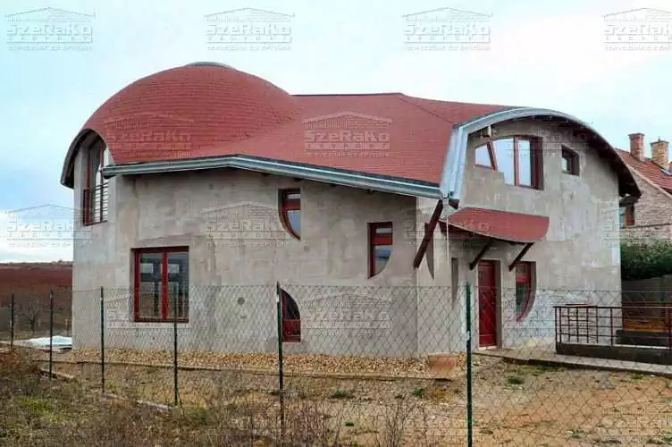 Modern Családi ház, 287m2, Pince+Földszint+Tetőtér, Dongatető (Zsámbék) - Kivitelezés alatti állapot (8. kép)