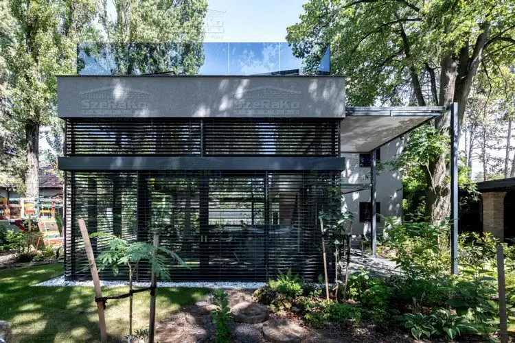 Modern Hétvégi ház, 167m2, Földszint+Emelet, Lapostető (Siófok-Aranypart) - Elkészült állapot (3. kép)