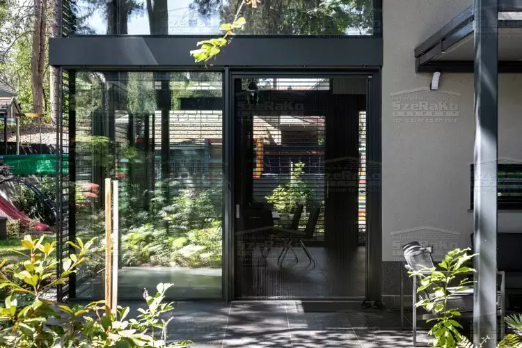 Modern Hétvégi ház, 167m2, Földszint+Emelet, Lapostető (Siófok-Aranypart) - Elkészült állapot (10. kép)